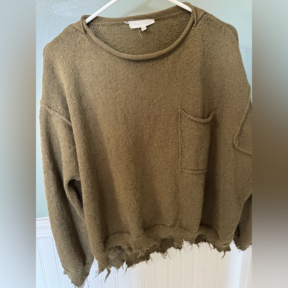 Gilded Intent Olive Green Distressed Women's Sweater Medium